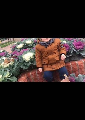 Kahverengi Kapüşonlu Erkek Çocuk Kaban - Görsel 3