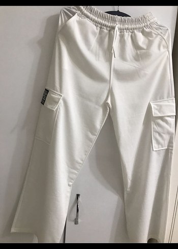 Beyaz Bol Kesim eşofman - Görsel 3