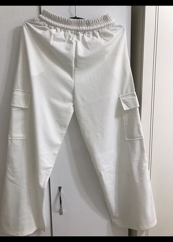 Beyaz Bol Kesim eşofman - Görsel 2