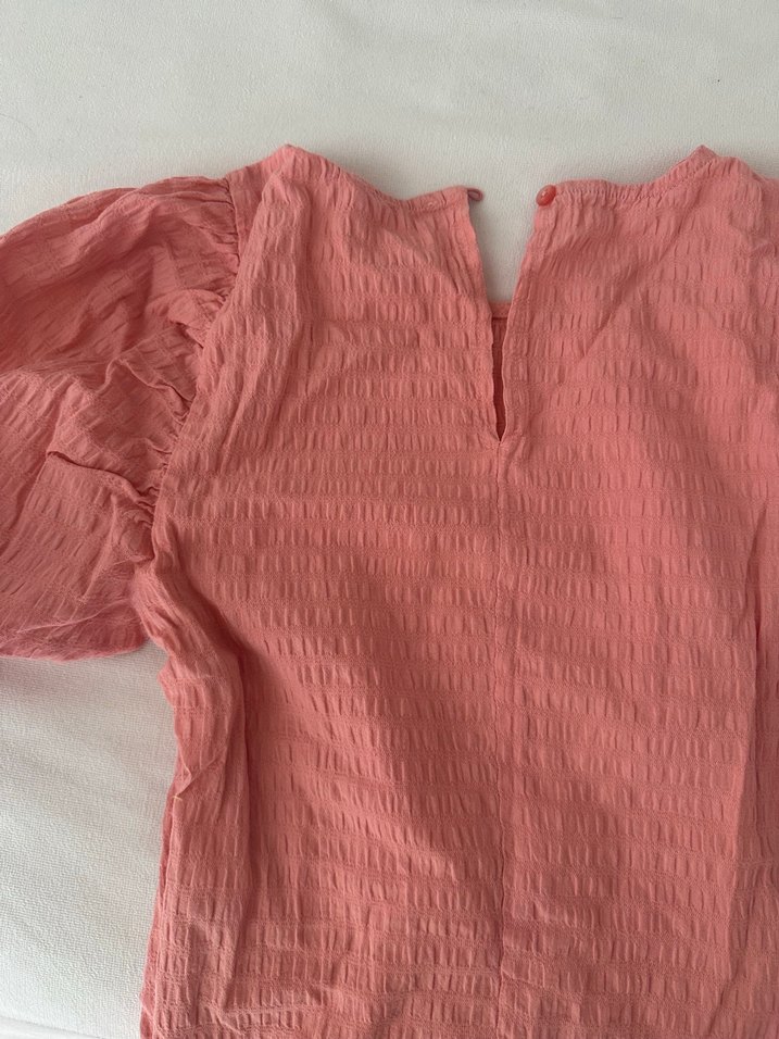 Pembe Fırfırlı Kısa Kollu Keten Bluz - Görsel 2