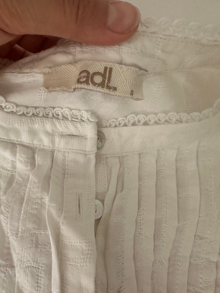 Beyaz Keten Fırfırlı Bluz - Görsel 4