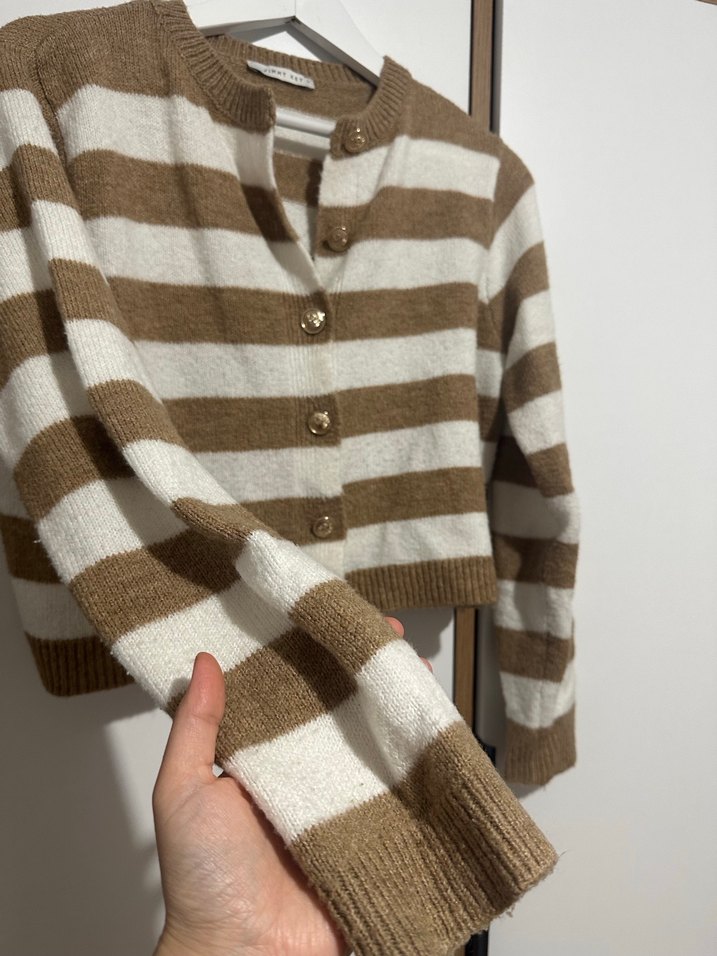 Düğmeli Kahverengi Çizgili Kadın Hırka - Görsel 2