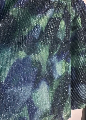 Yeşil Pilili Kadın Bluz - Uzun Kollu, Balıkçı Yaka - Görsel 2