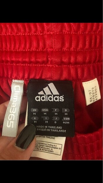 m Beden Orjinal Erkek Adidas Şort