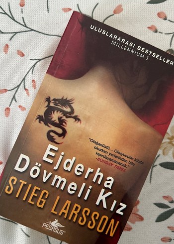Stieg Larsson Millennium Serisi 3 Kitap - Görsel 2