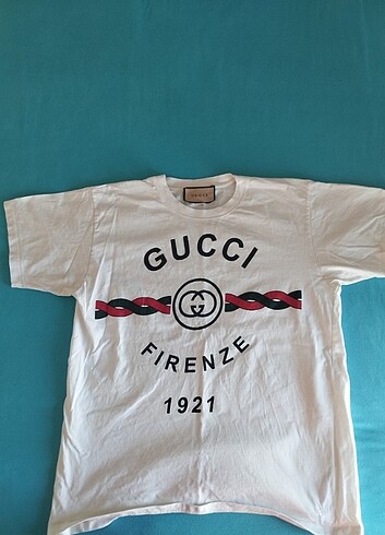 Gucci t-shirt 2023 yılında İzmir istinye park Gucci 