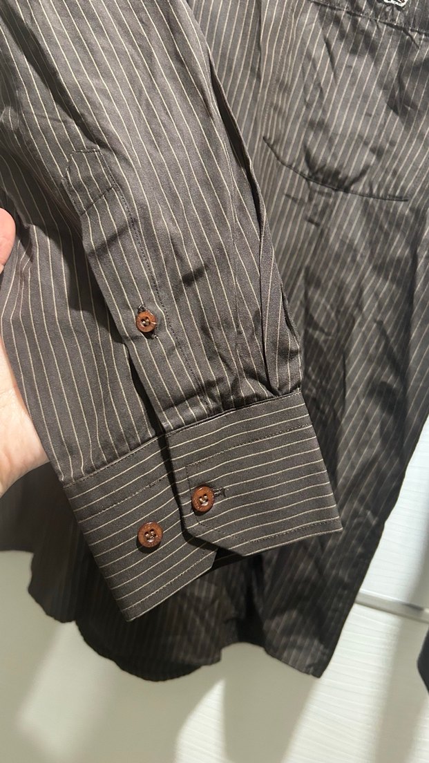 Düğmeli Uzun Kollu Erkek Gömlek - Görsel 2