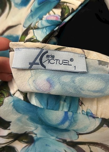 Mavi Çiçekli Uzun Elbise - Görsel 4