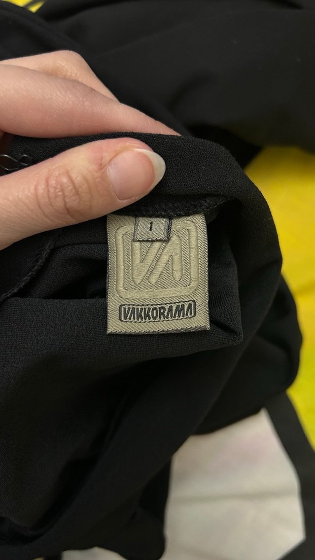 Siyah Gece Elbisesi - Görsel 4