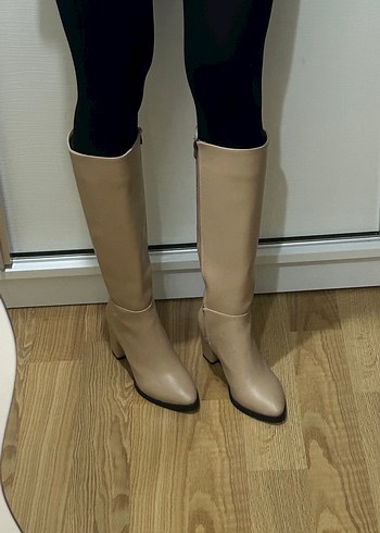 Bej Topuklu Çizme - Görsel 5
