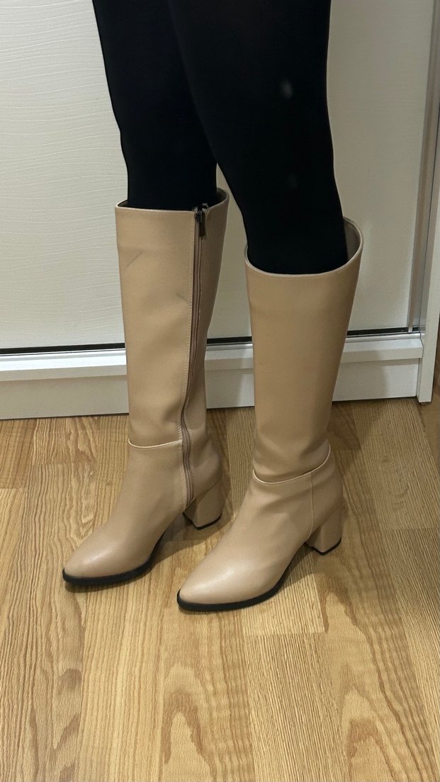 Bej Topuklu Çizme - Görsel 3