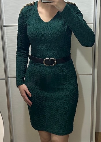 Yeşil Elbise - Görsel 3