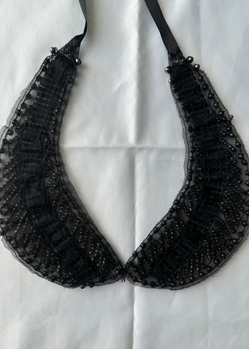 Nakışlı Siyah Boncuklu Yaka - Görsel 2