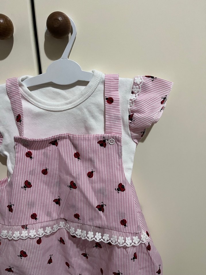 Dantel Detaylı Pembe Desenli Bebek Tulumu - Görsel 2