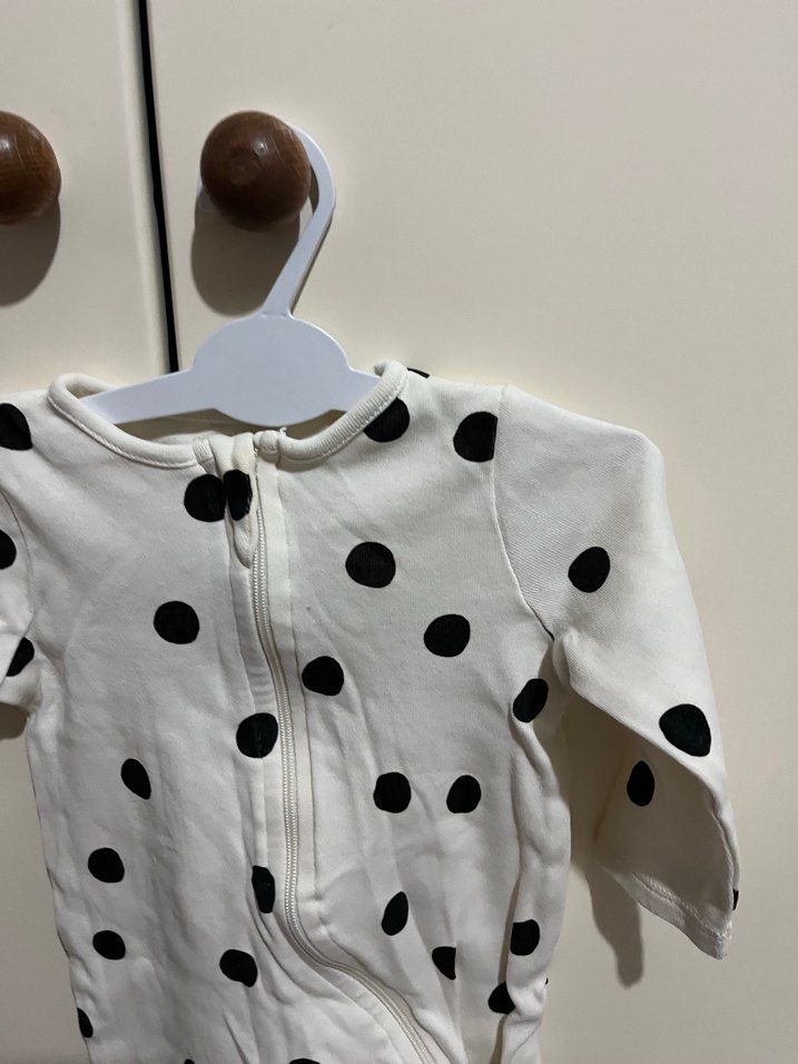 Puantiye Desenli Uzun Kollu Bebek Tulum - Görsel 2