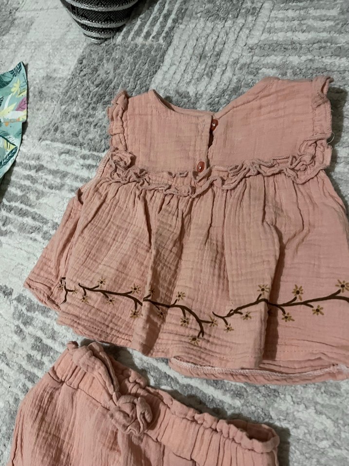 Pembe Nakışlı Fırfırlı Bebek Kız Takımı - Görsel 2