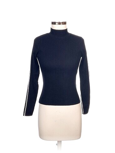 Zara Bluz %70 İndirimli.