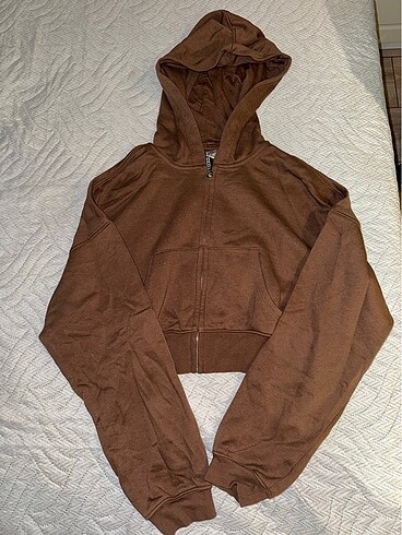 Hm crop sweat