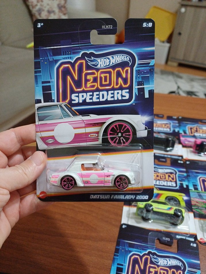 Renkli Neon Speeders Oyuncak Araba Seti - Görsel 3