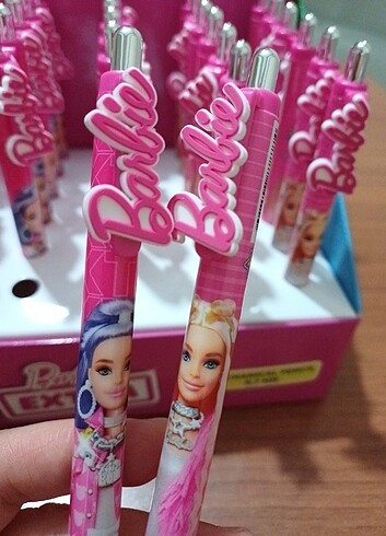 Barbie uclu kalem 