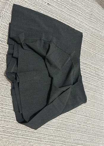 xs Beden Gri Pileli Şort Etek