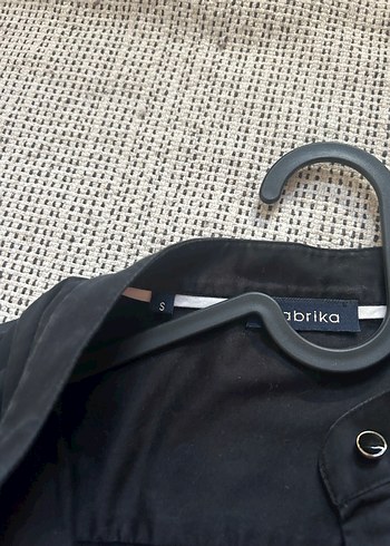 Siyah Düğmeli Uzun Kollu Gömlek - Görsel 6