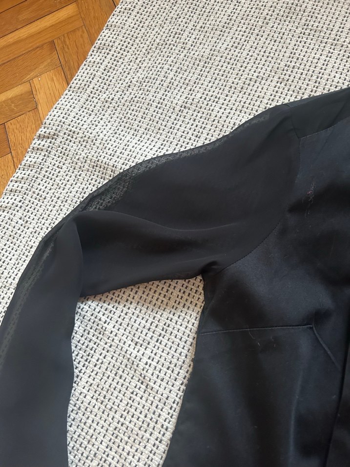 Siyah Düğmeli Uzun Kollu Gömlek - Görsel 4