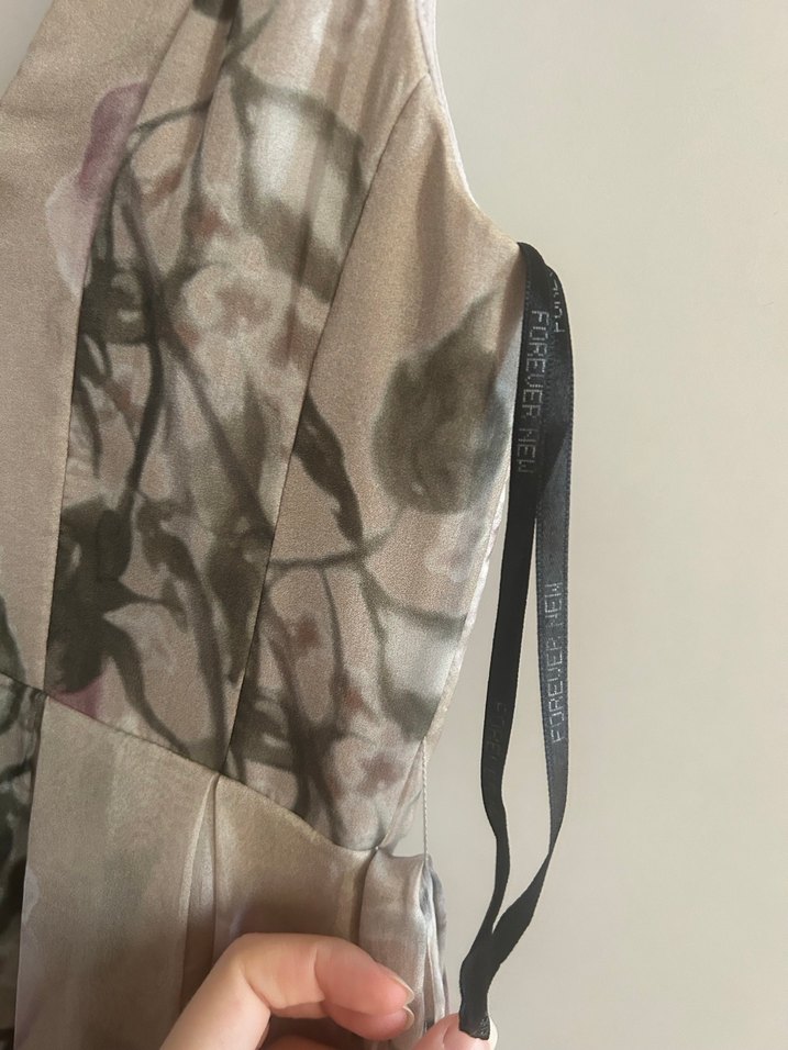 V Yaka Drapeli Uzun Bej Bohem Elbise - Görsel 5