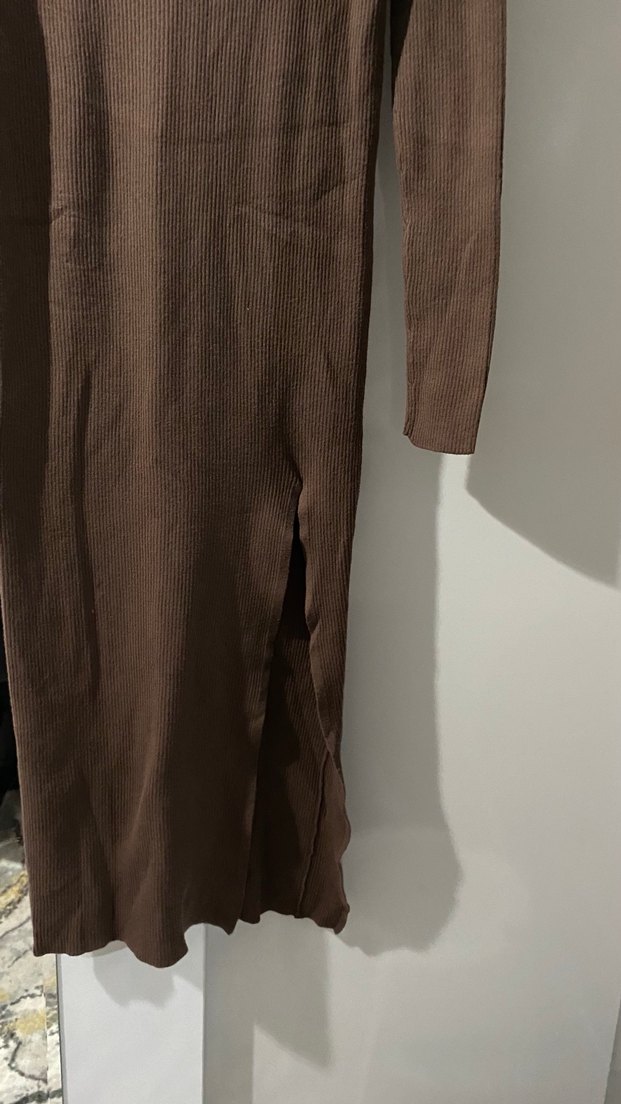 Yırtmaçlı Uzun Triko Elbise - Görsel 2