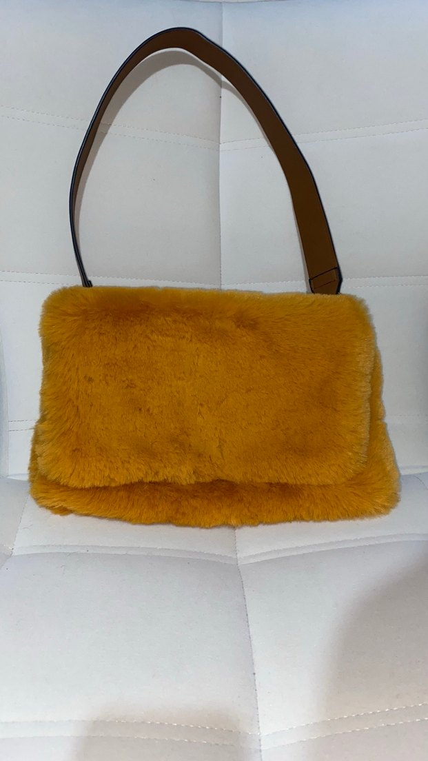 Sarı Kürklü Kadın Omuz Çantası - Görsel 2