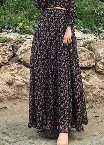 Yazlık tesettür uzun elbise çiçekli