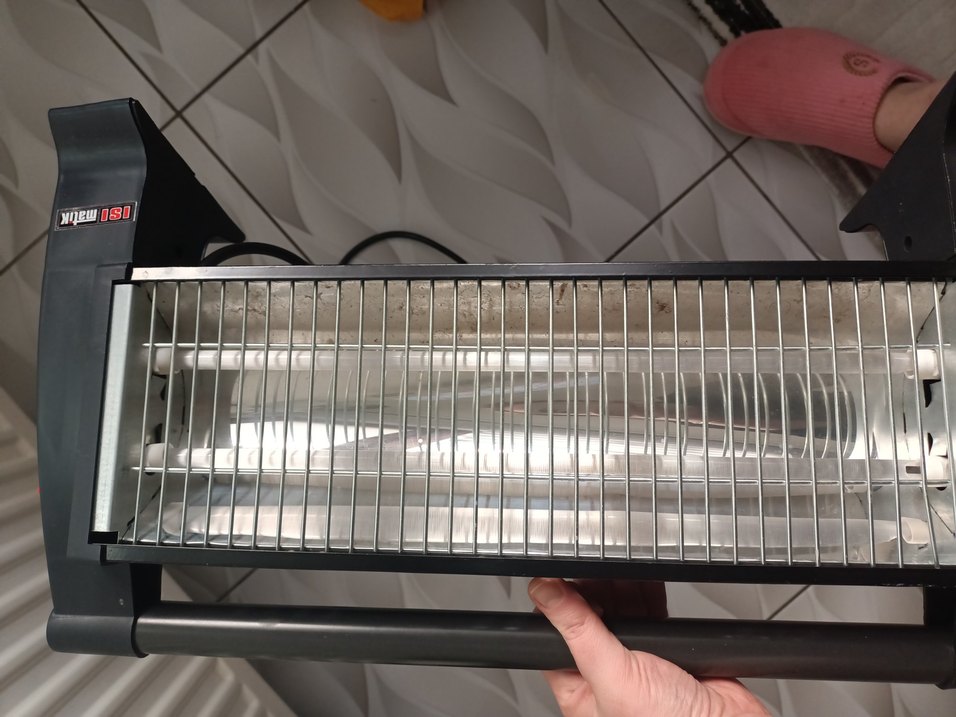 Siyah Elektrikli Isıtıcı - Görsel 2