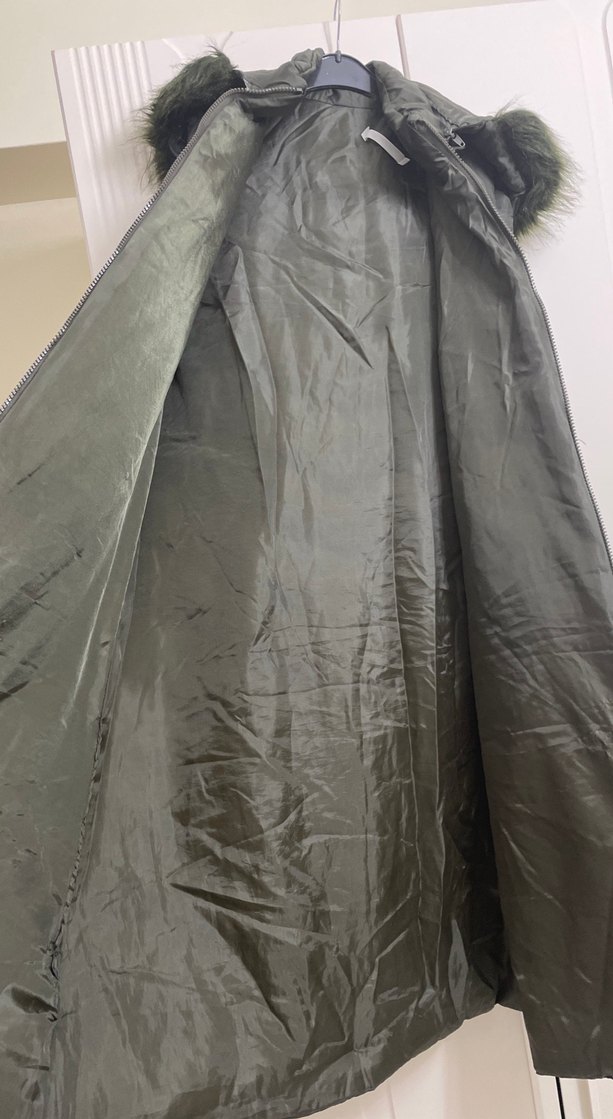 Kadın yeşil Uzun Kürklü Yelek - Görsel 4