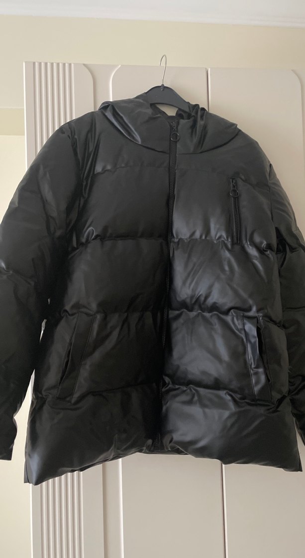 Siyah Deri Puff Mont - Görsel 2