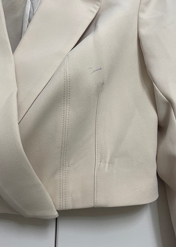 Düğmeli Bej Kısa Kadın Blazer Ceket - Görsel 2