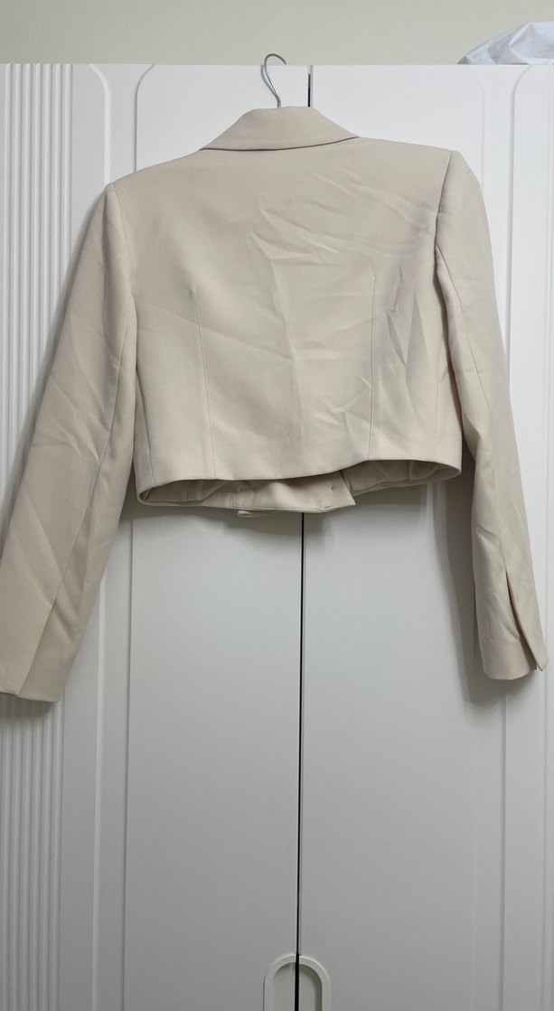Düğmeli Bej Kısa Kadın Blazer Ceket - Görsel 3
