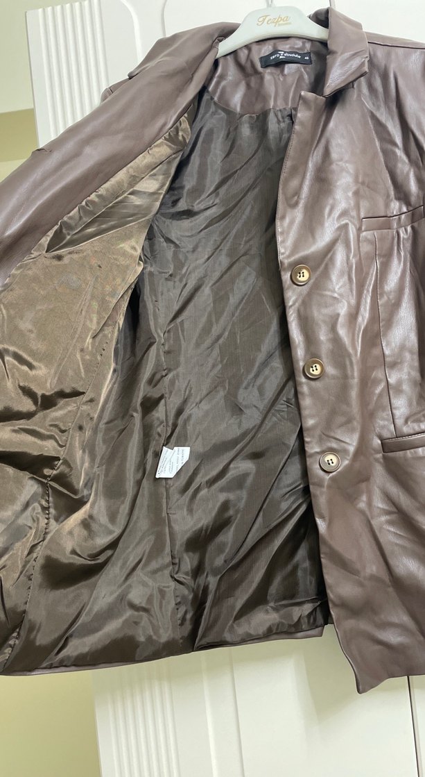 Düğmeli Kahverengi Deri Kadın Ceket - Görsel 4