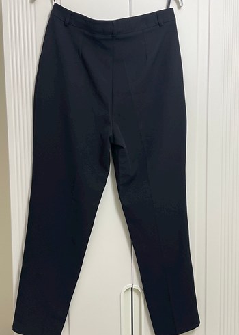 Siyah Kadın Kumaş Pantolon - Ofis Şıklığı - Görsel 3