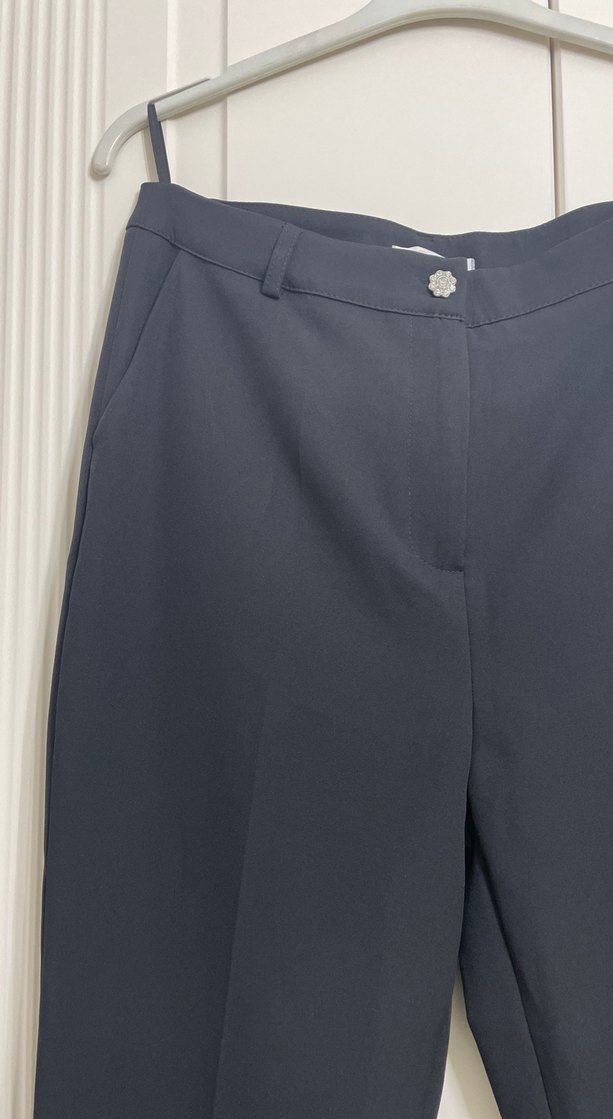 Siyah Kadın Kumaş Pantolon - Ofis Şıklığı - Görsel 2