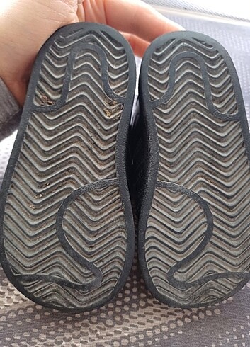 23 Beden siyah Renk Adidas Superstar Çocuk Ayakkabısı