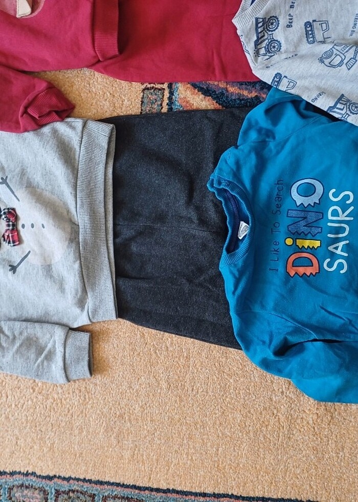 Eşofman takımı ve sweatshirt  - Görsel 4