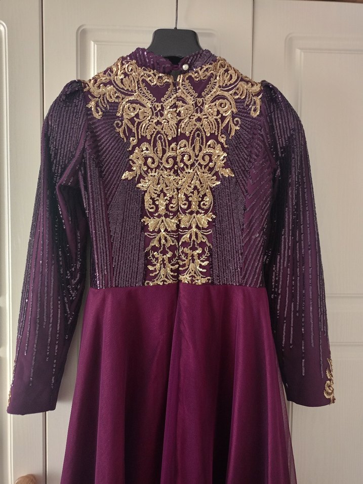 Uzun Kollu İşlemeli Mor Kadın Kına Elbisesi - Görsel 2