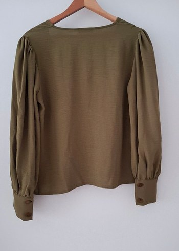 Düğmeli V Yaka Kadın  Gömlek - Görsel 2