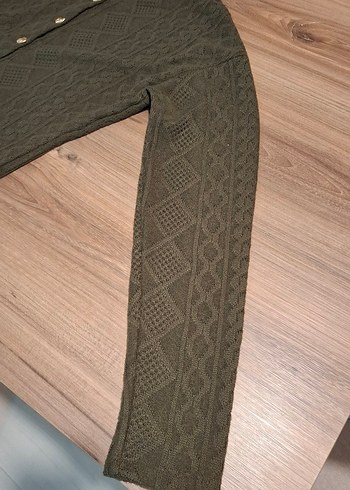 Gold kalp Düğme detaylıi Kahverengi Kadın Triko Bluz - Görsel 3