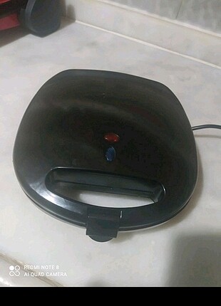 Tost Makinesi