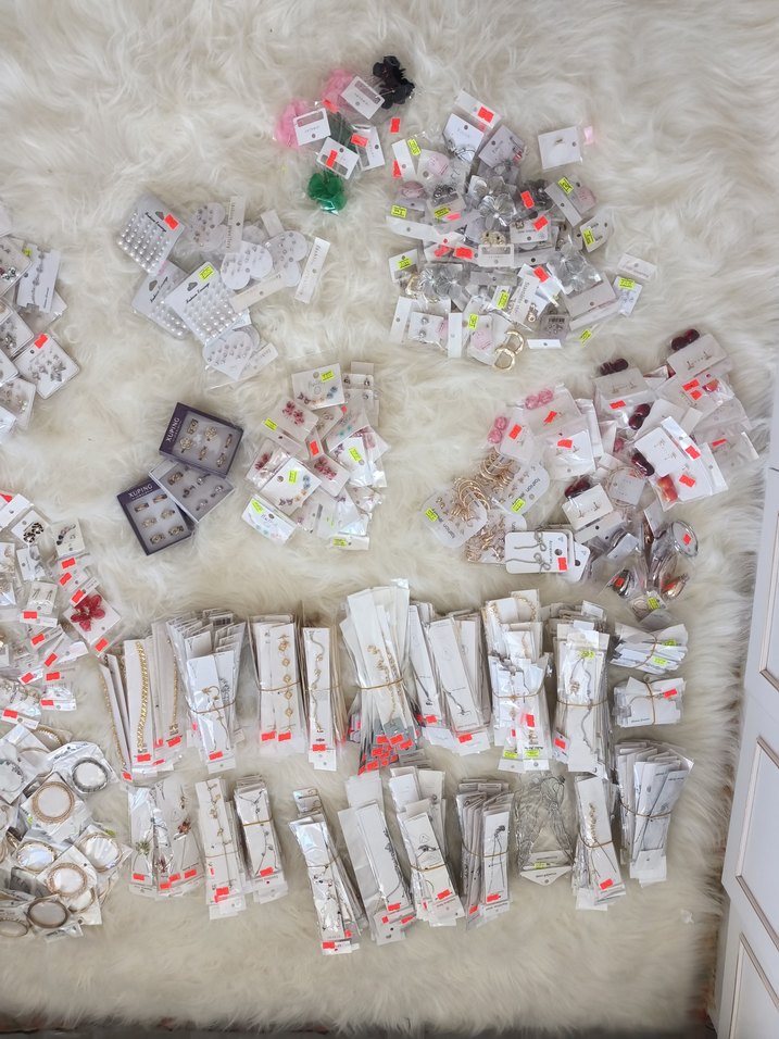 Çelik kolye bileklik küpe - Görsel 2