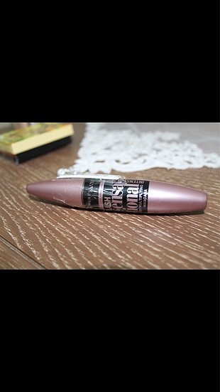 Maybelline