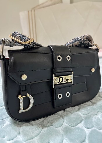 Dior Siyah Deri Yılan Desenli Tokalı Çanta - Görsel 2