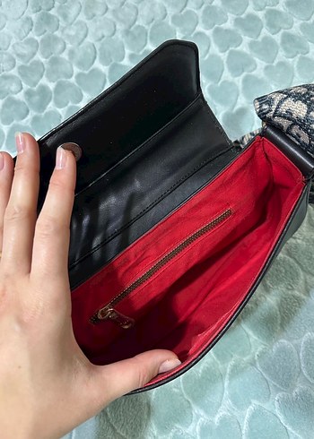 Dior Siyah Deri Yılan Desenli Tokalı Çanta - Görsel 4