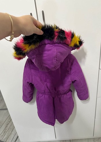 Kız Çocuk Mor Kürklü Kapüşonlu Mont - Görsel 4